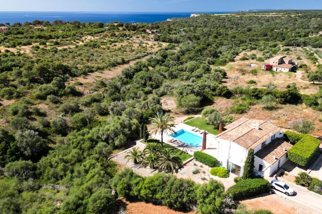 Casa De La Luz Villa Cala Llombards Luaran gambar